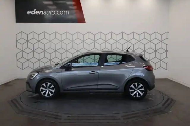 Renault Clio tce 90 — photo 38