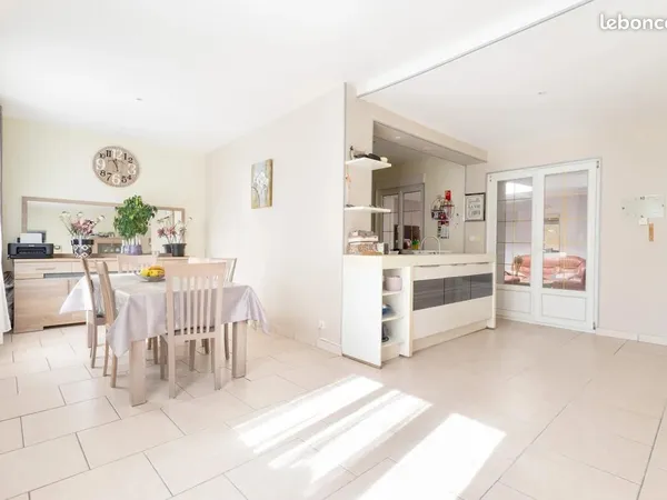 Maison 6 pièces 130 m²