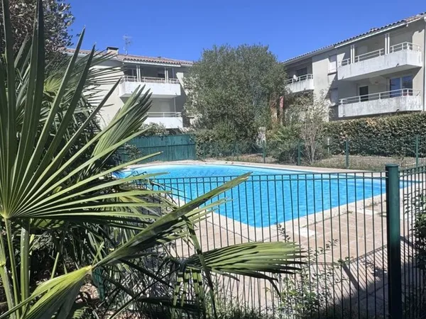 T4 de 74 m² en rez-de-jardin ?