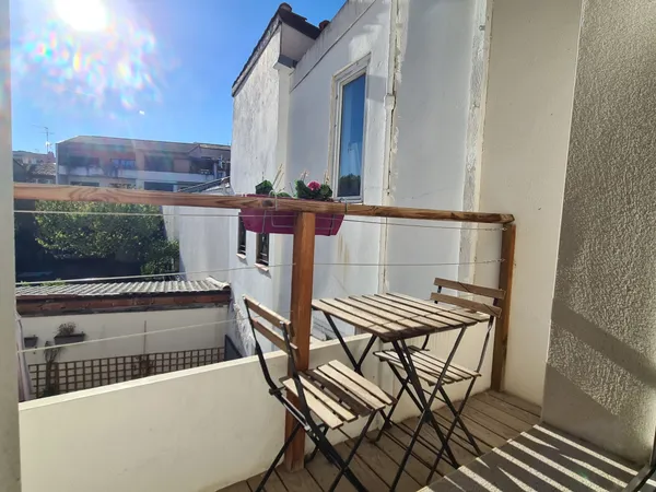 STUDIO TOUT EQUIPÉ QUARTIER ST MICHEL