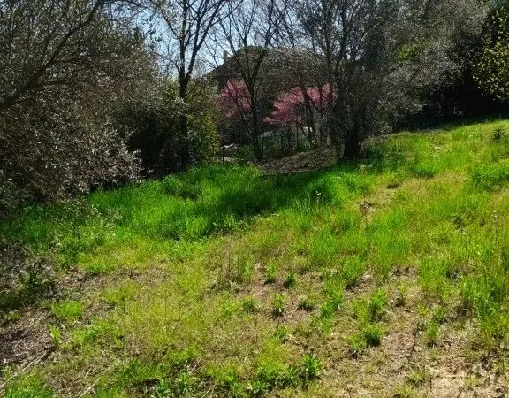Superbe terrain constructible dominant, 500 m², hors lotissement et vue imprenable