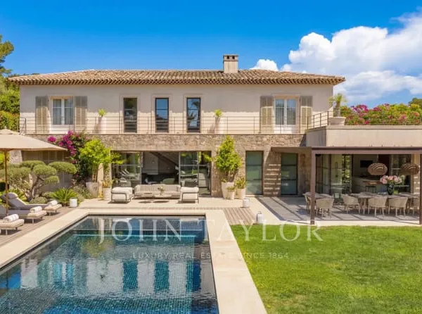 Propriété d'exception à louer proche Cannes - Domaine privé, 6 chambres en-suite