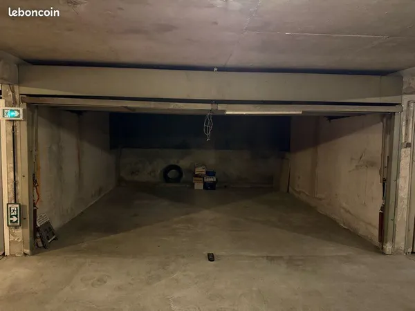 Location double box fermé
