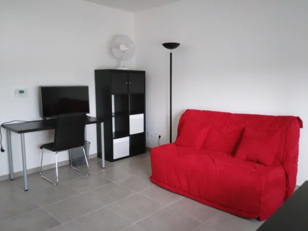 Vends studio - 24 m² - 1 pièce - La Garde 83130