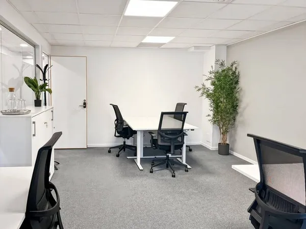 Bureau 100 m²
