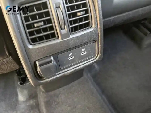 Renault Captur tce 115 ch — photo 18