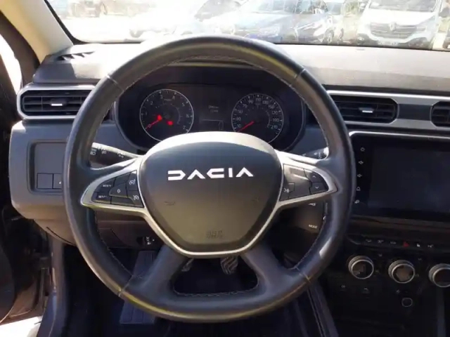 Dacia Duster blue dci 115 4x4 — photo 11