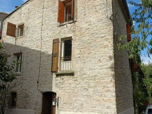 Maison de village 71 m² + terrain 118 500 € Pompignan