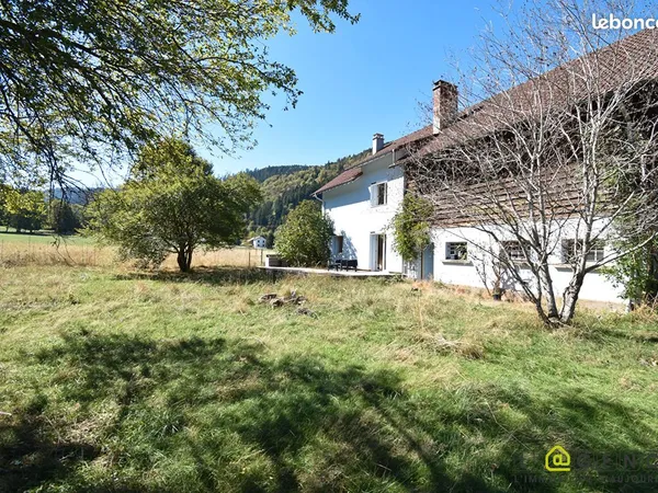 Ferme 7 pièces 141 m²