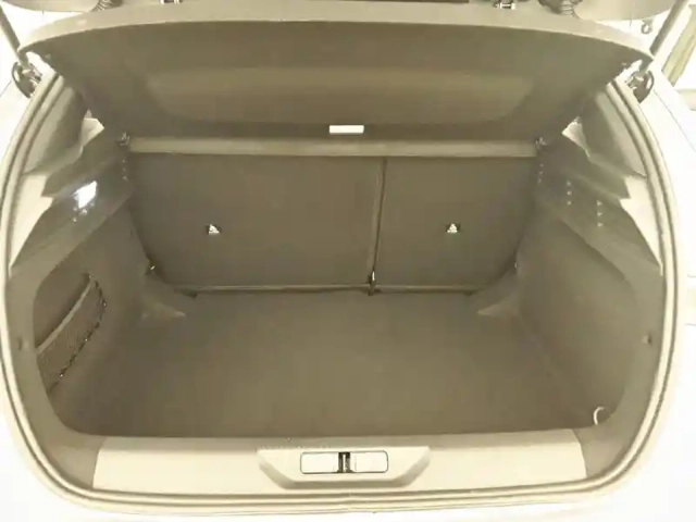 Peugeot 308 hybrid 145 e-dcs6 — photo 52