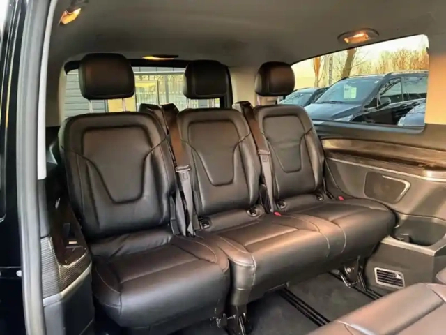 Mercedes Cla sse v 300 d extra-long avan — photo 40