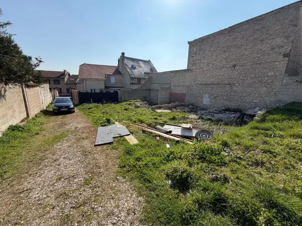 Terrain constructible - viabilisé + permis accordé