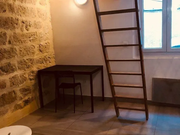 Studio 1 pièce 23 m²