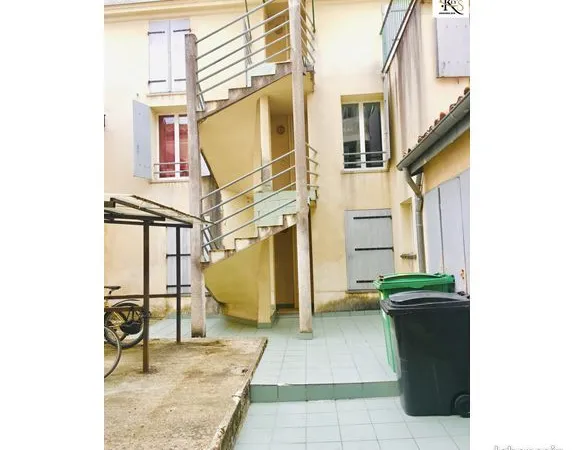 Immeuble 20 pièces 430 m²