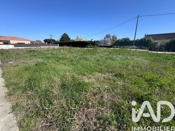 Terrain 467 m²