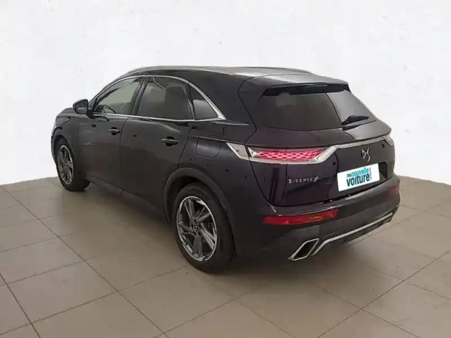 Ds Ds 7 ds7 crossback hybride 300 e-tense eat8 4x4 — photo 31