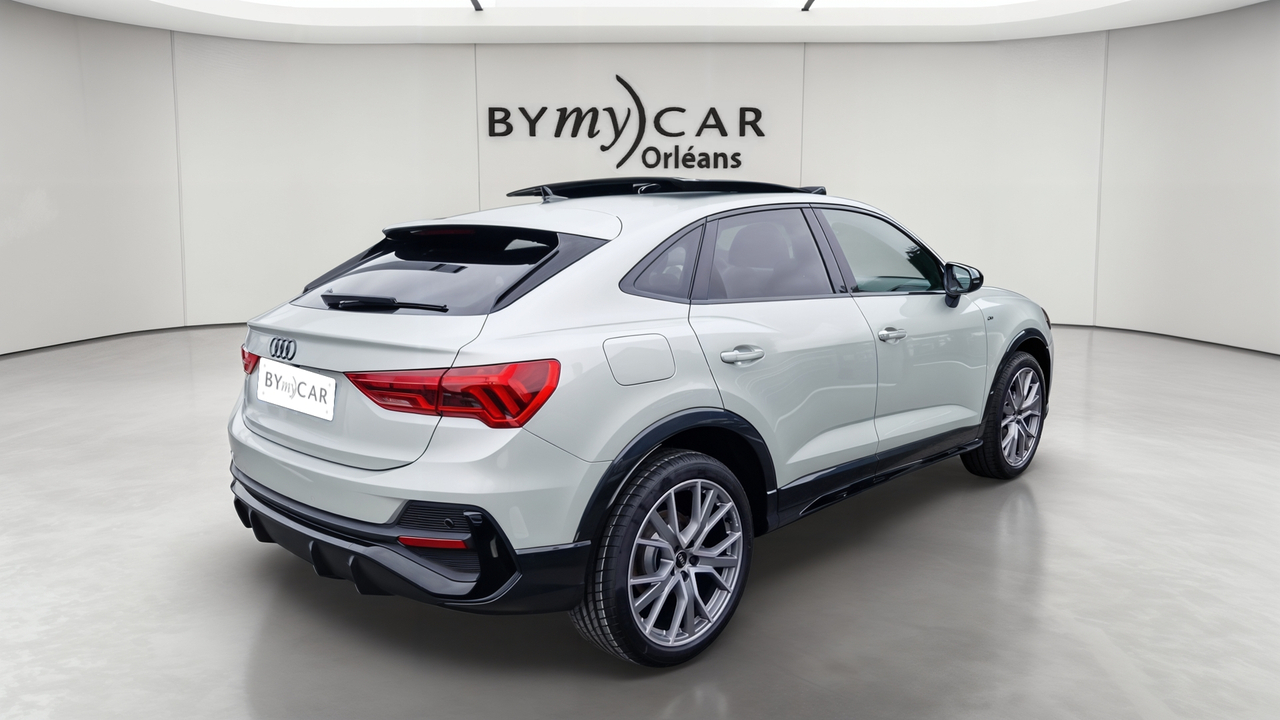 Audi Q3 Sportback 35 TFSI 150 ch S tronic 7 — photo 5