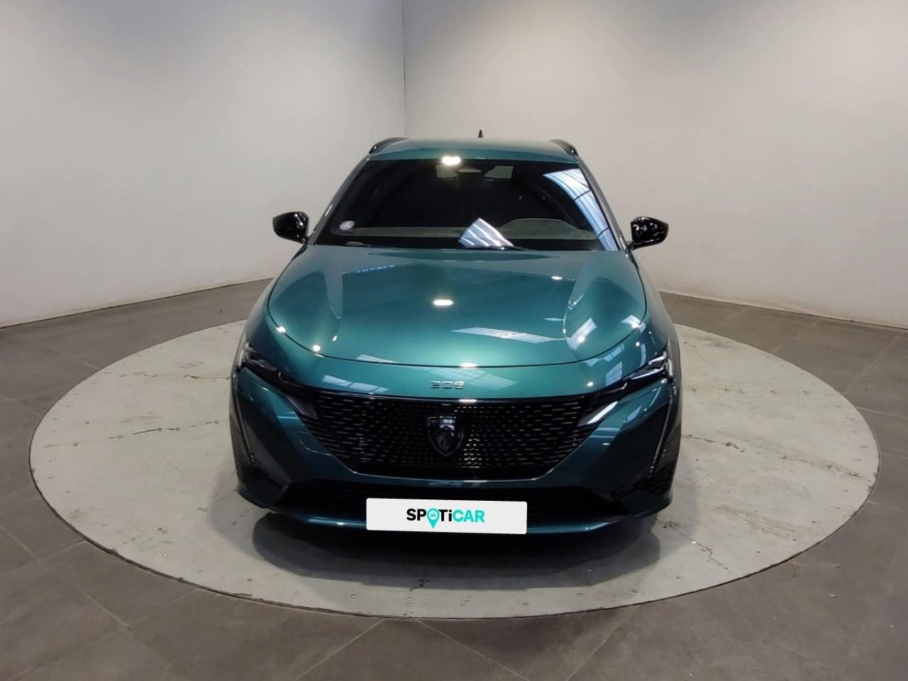 Peugeot 308 sw phev 180 e-eat8 gt — photo 8