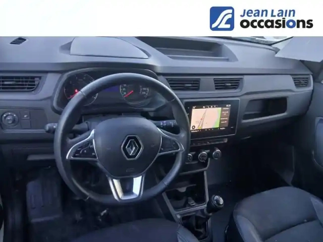 Renault Express Van blue dci 95 — photo 18