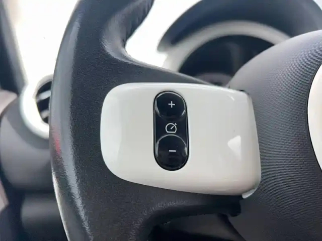Renault Twingo iii achat intégral - 21 — photo 20