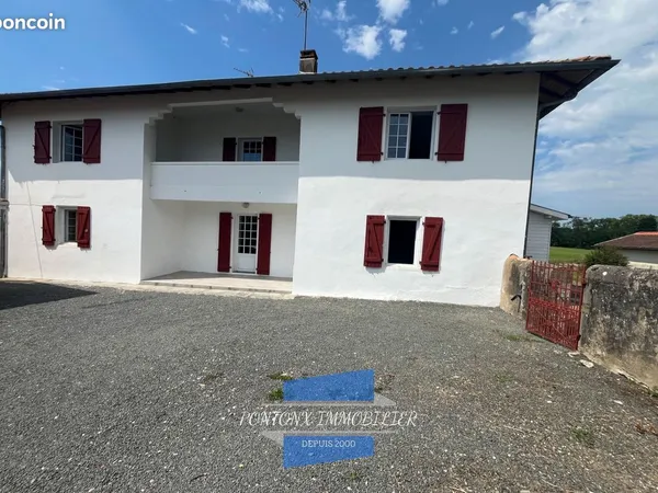 Maison 10 pièces 220 m²