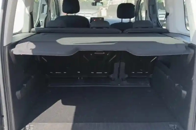 Citroën Berlingo taille m puretech 110 s&amp;s bvm6 — photo 9