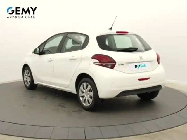 Peugeot 208 affaire bluehdi 100 s&amp;s bvm5 — photo 49