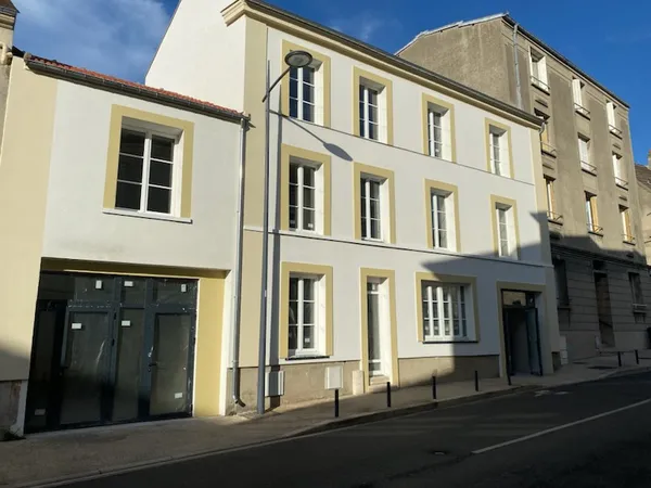 Local commercial 347 m²