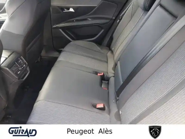Peugeot 3008 puretech 130ch s&amp;s eat8 — photo 11