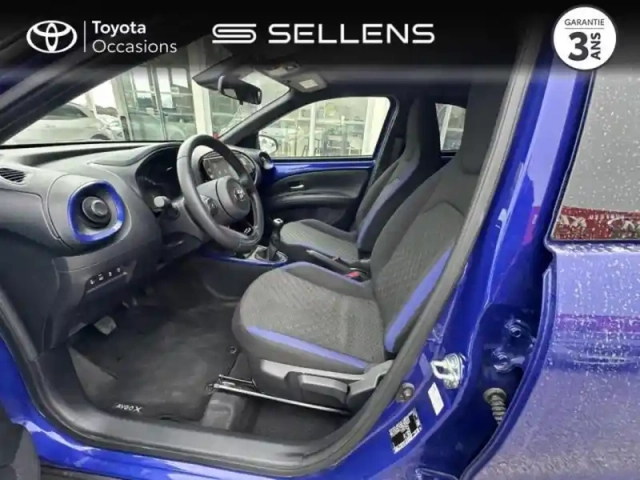 Toyota Aygo x 1.0 vvt-i 72ch design my24 — photo 11