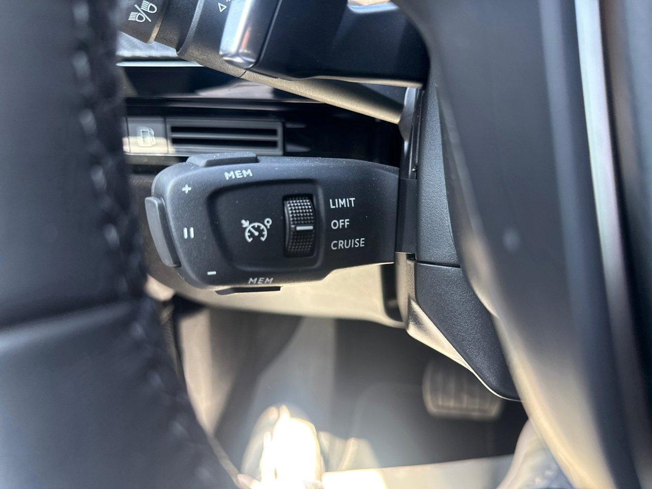 Peugeot 508 sw hybrid 225ch allure e-eat8 — photo 9