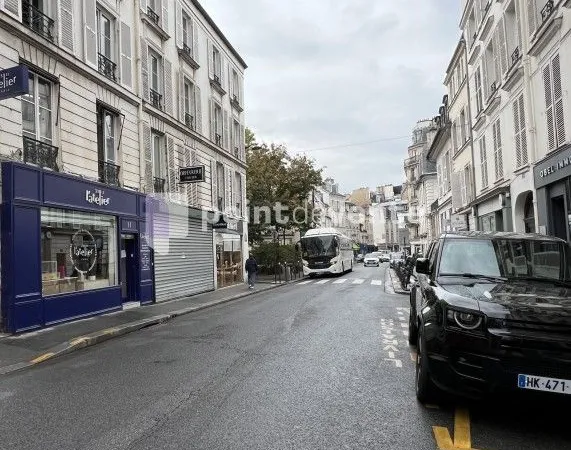Commerce loisirs tourisme 80 m²