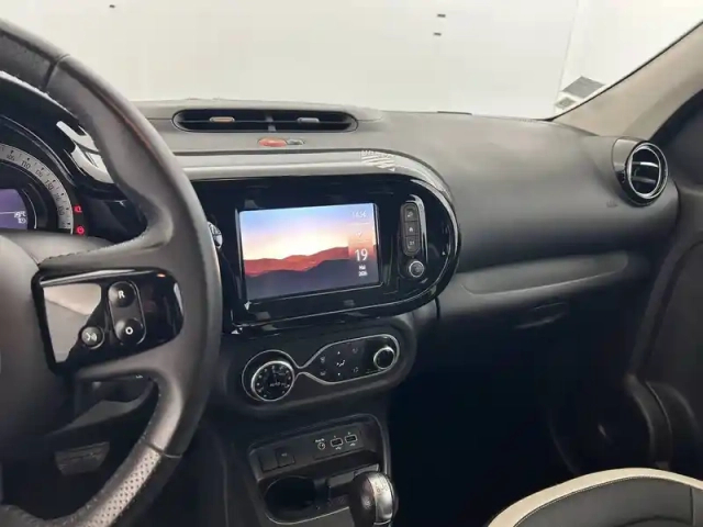 Renault Twingo iii achat intégral - 21 — photo 32