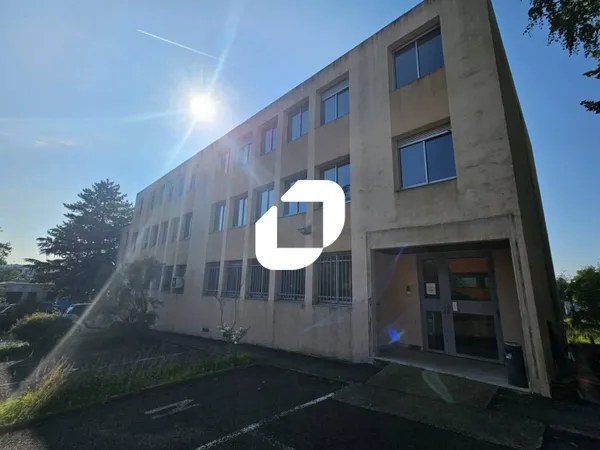 Bien immobilier de rendement Vente Limonest   1900000€