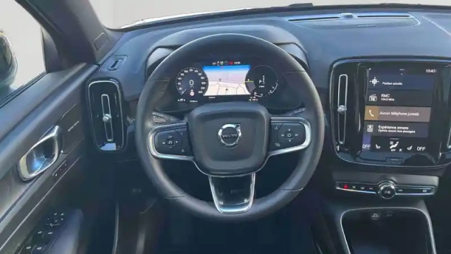 Volvo Xc40 t5 recharge 180+82 ch dct7 — photo 6