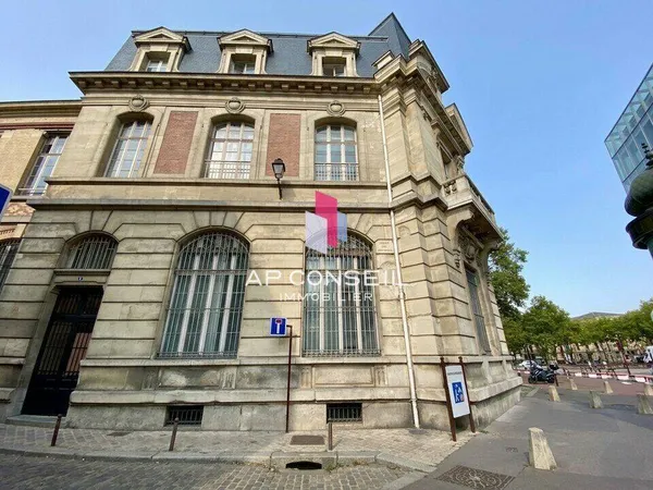 Bureaux 62 m²