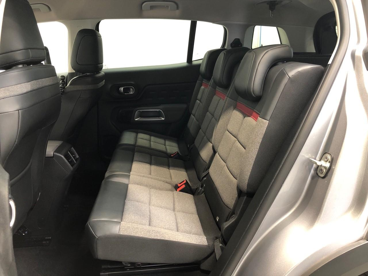 Citroën C5 Aircross hybride rechargeable 225 s&s e-eat8 c-series — photo 13