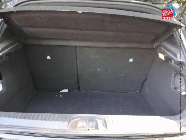 Renault Clio 1.0 tce 90ch limited -21n — photo 14
