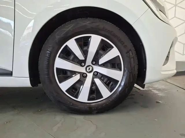 Renault Clio tce 90 — photo 19