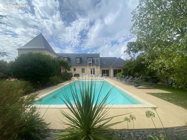 Propriété 10 pièces 282 m²