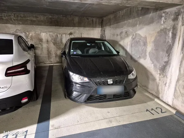 Parking spacieux 13,5 m² - Sécurisé - Clamart Panorama