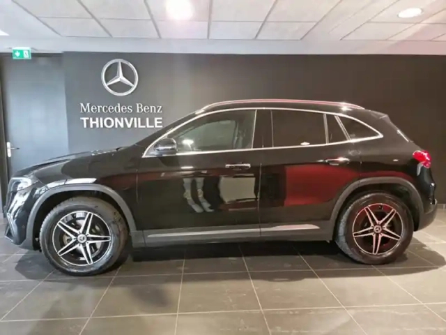 Mercedes Eqa 250+ amg line — photo 2