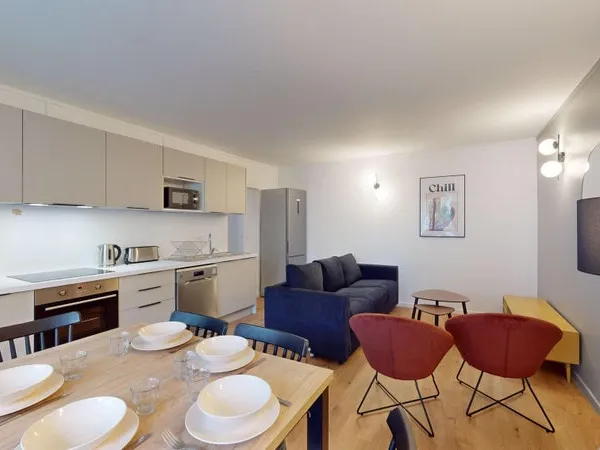 Colocation à Asnières-sur-Seine : Appartement de 1