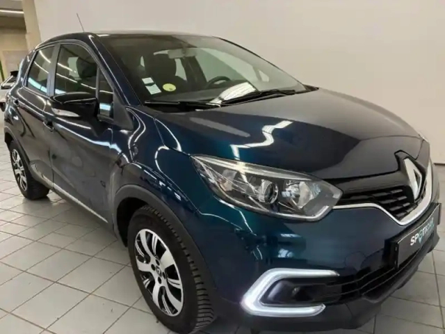 Renault Captur 1.5 dci 90ch energy business euro6c — photo 4