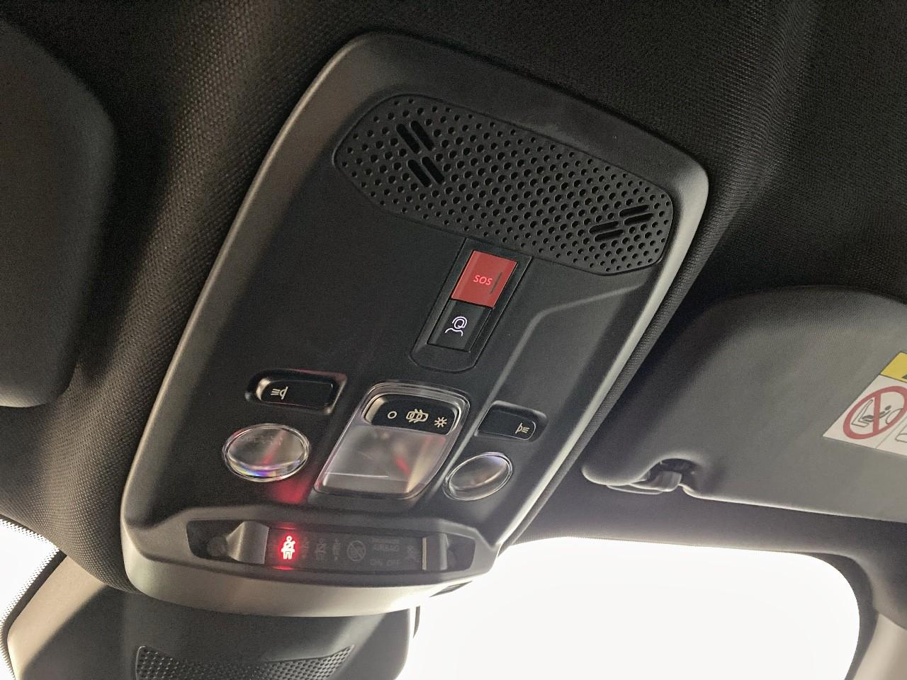 Peugeot 2008 hybrid 145 ch e-dcs6 allure — photo 19