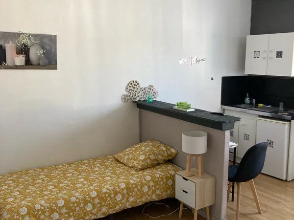 Grand studio tout confort meublé toutes charges incluses