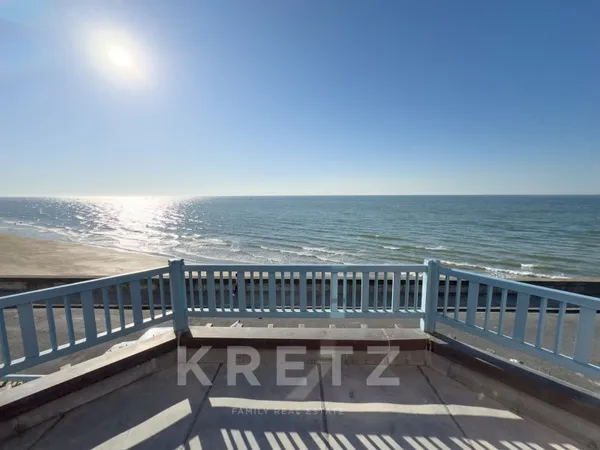 Trouville-sur-Mer - Villa Anglo-normande - Vue mer spectaculaire & accès direct à la plage
