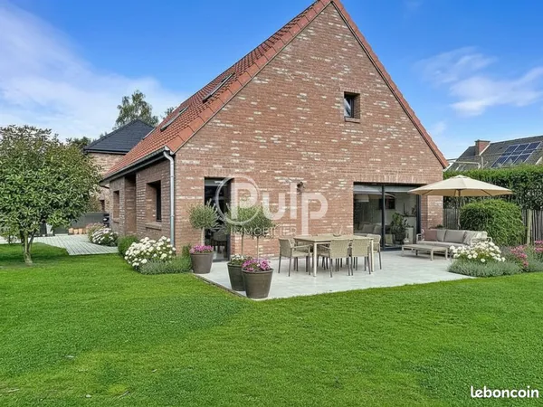 Maison 8 pièces 145 m²