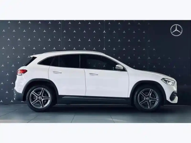 Mercedes Gla 220 d 4matic amg line — photo 36