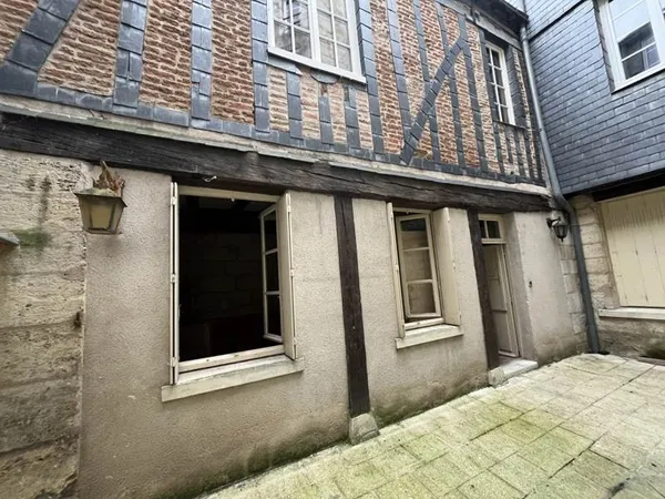 Duplex de 2 pièces principales